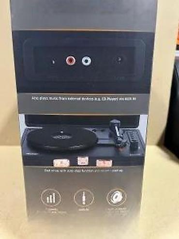 Zvučnici i stereo sistemi: Prenosni gramofon u koferu - Retro dizajn u stilu kofera, crna — 19