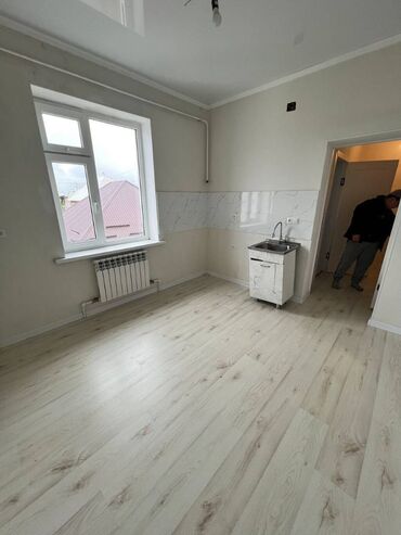помешение под кафе: 1 комната, 42 м², Индивидуалка, 2 этаж, Евроремонт
