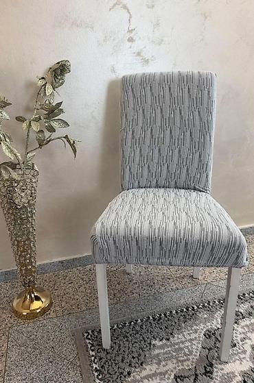 Prekrivači za nameštaj: Prekrivači za stolice bez karnera🌺
6 komada-2200 dinara🌺 — 6
