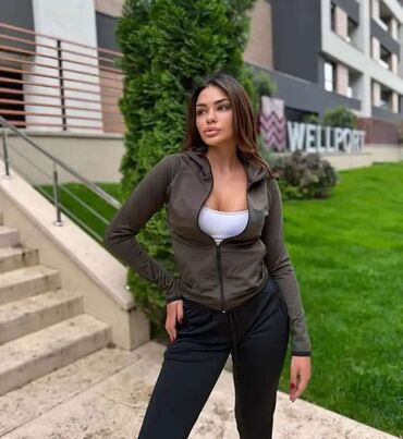 stepane jakne zenske: 🌈Novi model je stigao 😍 Mokra likra 😍 Dostupne velicine S M L XL