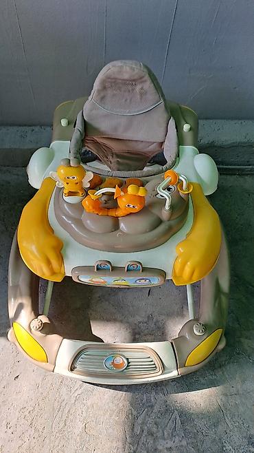 Коляски: Стульчик для кормления,ходунки детские,велосипед прогулочный,сумка — 2