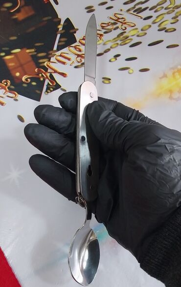 Digər içki üçün qablar: İçki qabı satılır, təzədir. Dəstinə daxildir: 1 ədəd İçki qabı, 1 ədəd — 5