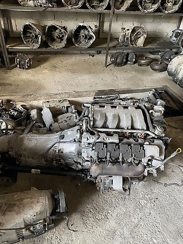 спринтери: Бензиновый мотор Mercedes-Benz 4.3 л, Б/у, Оригинал, Германия — 3