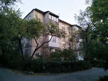 квартира 3 мкр: 1 комната, 33 м², 104 серия, 2 этаж, Косметический ремонт