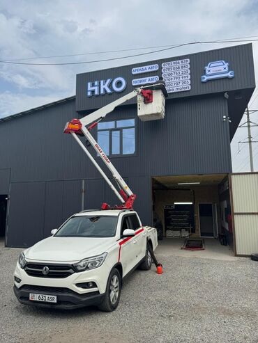покраска кожанных изделий: Услуги Автовышки 12 метров, на базе пикапа, что дает доступ работать в