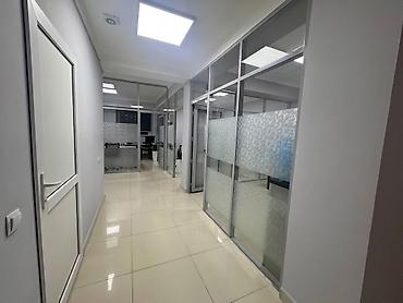 Сдаю The entire office: Сдаю Колл-центр, IT company, Photo studio, 155 м², В жилом комплексе, С ремонтом, 1 линия