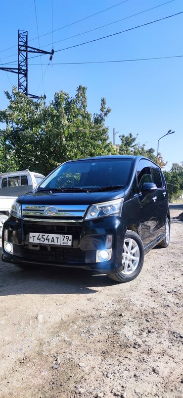 машина кредит: Daihatsu Move: 2013 г., 0.7 л, Вариатор, Бензин, Минивэн