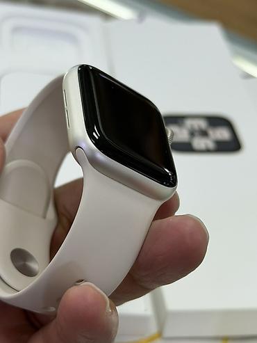 Apple Watch: 🍎 Apple Watch SE 2 — 40 мм, Starlight ⌚ Состояние — практически как — 8