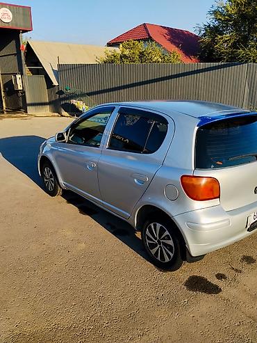 вито 2013: Toyota Vitz: 2002 г., 1.3 л, Автомат, Бензин, Хэтчбэк — 7