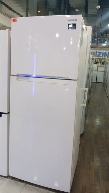 irshad soyuducu: Samsung iki qapılı soyuducu - Üst kamera: dondurucu, yuxarıda
