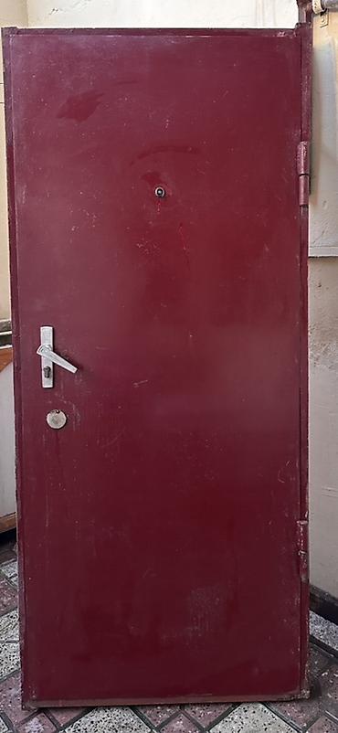 taxda qapl: Metall giriş qapısı - Material: polad/metal konstruksiya, bərk və — 1