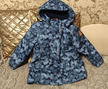 детская курточка: Продам Курточку Оригинал фирмы Reima Tec для девочки, температурный