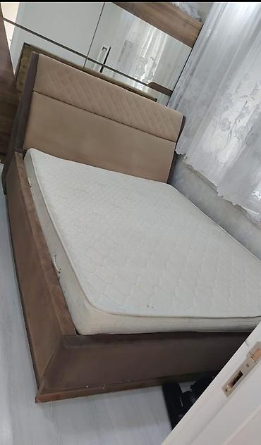 Möhkəm konstruksiyalı ikinəfərlik çarpayı və döşək dəsti