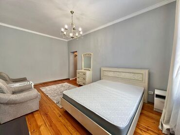 продаю квартиру сапфир: 1 комната, 34 м², Индивидуалка, 2 этаж, Евроремонт