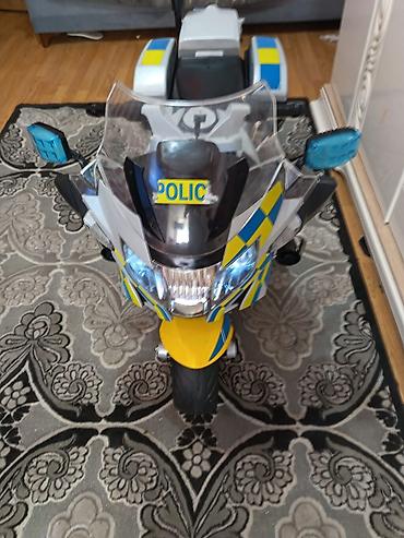 Uşaq üçün elektrik maşınları: Uşaq üçün elektrikli polis motosikleti – BMW R1200 RT dizaynı az — 4