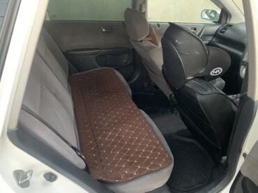 Honda: Honda Civic: 2002 г., 1.5 л, Автомат, Бензин, Хэтчбэк — 8