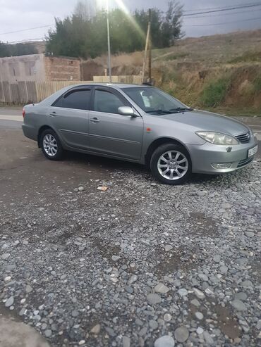 Toyota: Toyota Camry: 2005 г., 2.4 л, Механика, Бензин, Седан