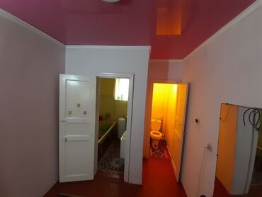 узген квартира: 2 комнаты, 50 м², 2 этаж, Косметический ремонт