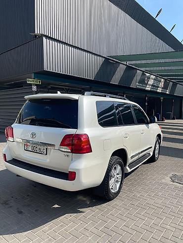 lend cruzer: Toyota Land Cruiser: 2015 г., Автомат, Бензин — 3