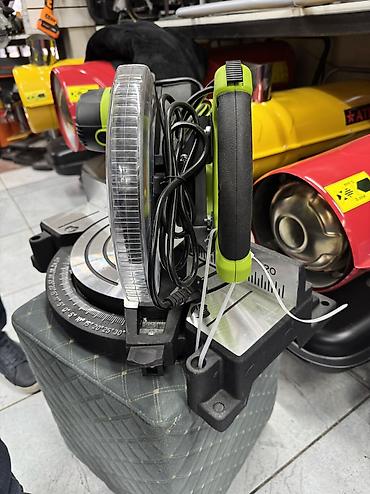 Другие электротовары: Углорез ROLF TOP-255A торцовочная пила торцовка электропила дисковая — 10