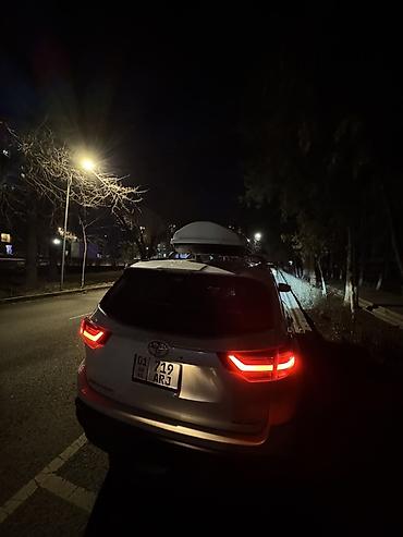 Toyota: Toyota Highlander: 2019 г., 3.5 л, Автомат, Бензин, Кроссовер — 7