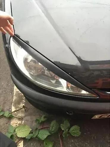 auto plac senta: Obrvice farova Pezo 206. Kvalitetne obrve za farove iz uvoza ABS — 1