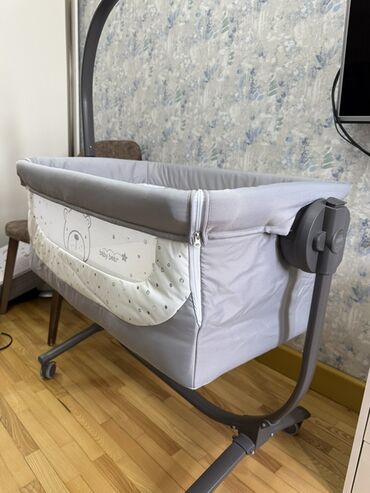 Beşiklər: Oğlan və qız üçün, Dördbucaq, Beşik, Dəst ilə, Matras ilə, Yellənmə mexanizm ilə — 2