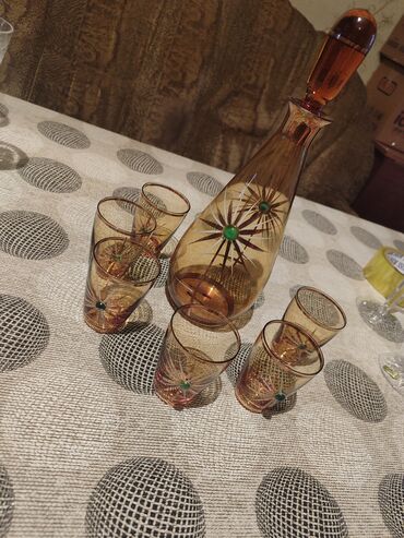 Digər dəstlər və servizlər: Kim hansi birini istese yaza biler qiymet baresinde daniwilar — 13