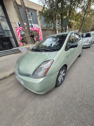 Toyota: Maşın 300 manat depozit günü 25 manat arendaya verilir idal vəzyətdədi -da lalafo.az — 2 Toyota: Maşın 300 manat depozit günü 25 manat arendaya verilir idal vəzyətdədi — 2