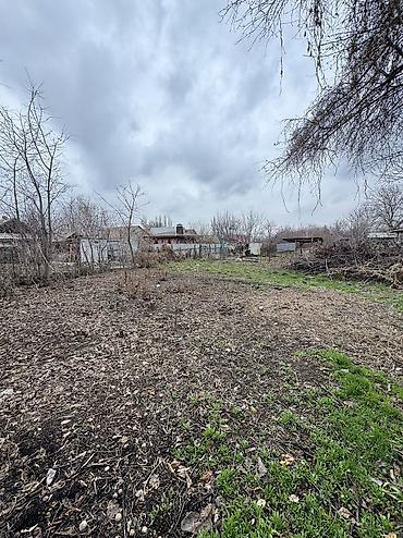 Продажа коттеджей и домов: ✨Продаётся дом в г. Шопоков✨ 🏡Характеристики: • Участок - 7 соток • — 7