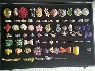 Prstenje: Novi ženski prsteni -svi zajedno-gomila novi različiti - ima po neki i — 3