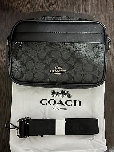 Барсетка, Coach, Материал: Экокожа, Множество карманов, Регулируемый ремень, Съёмный ремень, Новый