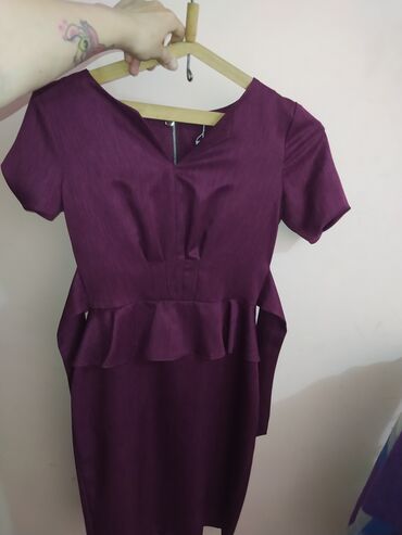 фиолетовое платье: Вечернее платье, Классическое, С рукавами, S (EU 36)