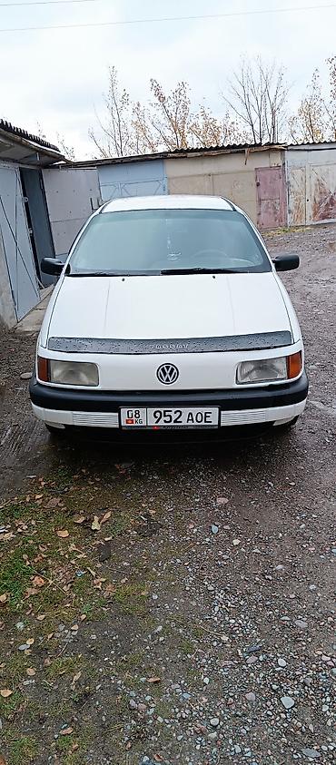 id4 crozz: Volkswagen Passat: 1989 г., 1.8 л, Механика, Бензин, Седан — 1