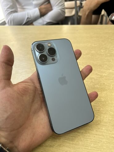 Apple iPhone: IPhone 13 Pro, 128 GB, Sierra Blue, Face ID
