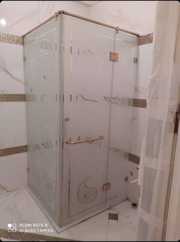 Duş kabinaları, arakəsmələr: Hamam otaqlarınızı bəzəyəcək birbirindən özəl duşkabinlər. 🔊 — 20