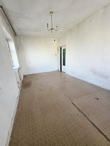 15000 квартира: 1 комната, 32 м², Индивидуалка, 5 этаж, Требуется ремонт — 4