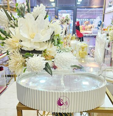 Xonçalar: Məhsul: Xonça dəstləri və dekorativ təqdimat qutuları Təsvir: - — 10