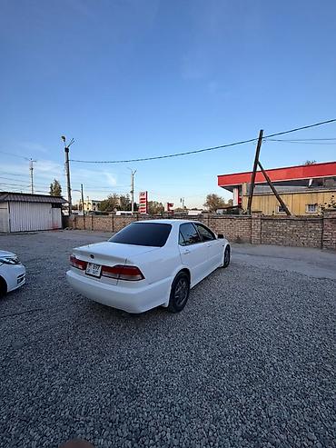 крышка хонда: Honda Accord: 2002 г., 1.8 л, Автомат, Бензин, Седан — 1