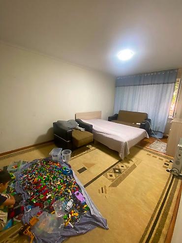 104: 2 комнаты, 42 м², 4 мкр 104 серия, 1 этаж — 5