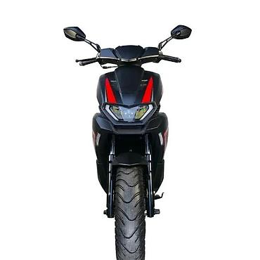 Ostali motocikli i skuteri: Sportski skuter 50cc – modern dizajn i agilne performanse - Agregat — 10
