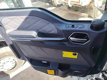 Грузовики: Грузовик, Howo, Новый — 8