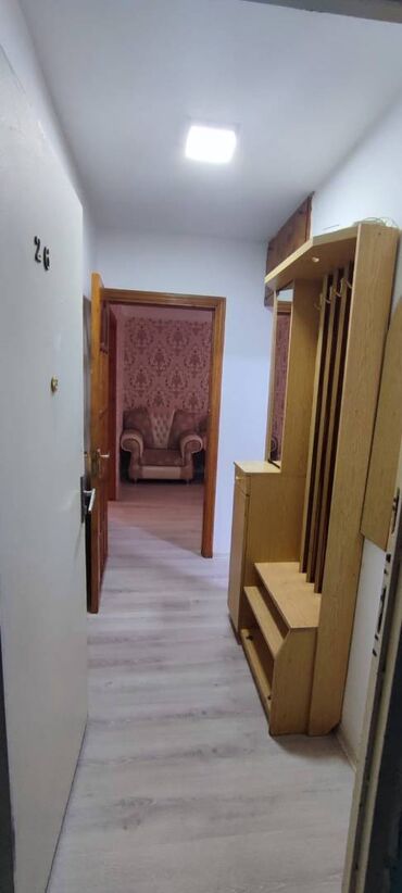 Uzunmüddətli kirayə mənzillər: Neftçilər metrosu,,26 saylı poliklinikanın yanında,Lotos ticarət — 5