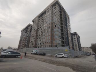 токмок дом аренда: 3 бөлмө, 105 кв. м, Элитка, 6 кабат, ПСО (өзү оңдоп түзөтүп бүтүү үчүн)