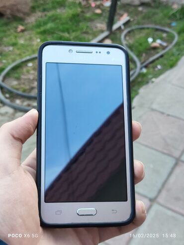 samsung grand prime: Samsung Galaxy J2 Prime, 8 ГБ, цвет - Золотой, Две SIM карты