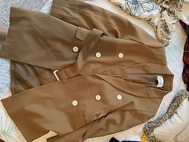 pull bear: Двубортный жакет Stradivarius с поясом - Цвет: теплый беж/карамель. - — 2