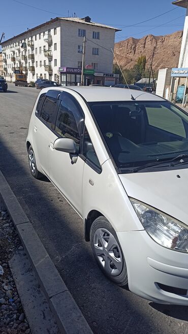 хово 10 тонник: Mitsubishi Colt: 2003 г., 1.3 л, Вариатор, Бензин, Хэтчбэк