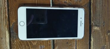 Apple iPhone: IPhone 8 Plus, 64 GB, Mərcanı, Qırıq, Barmaq izi, Simsiz şarj