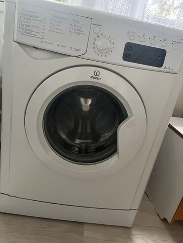 щетка для стиральной машины: Стиральная машина Indesit, Автомат, До 6 кг, Компактная