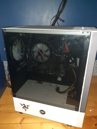 1tb ssd: Core i5 12400f Gigabyte 450m 16gb ram 3200 mhz 500gb ssd 1tb HD
